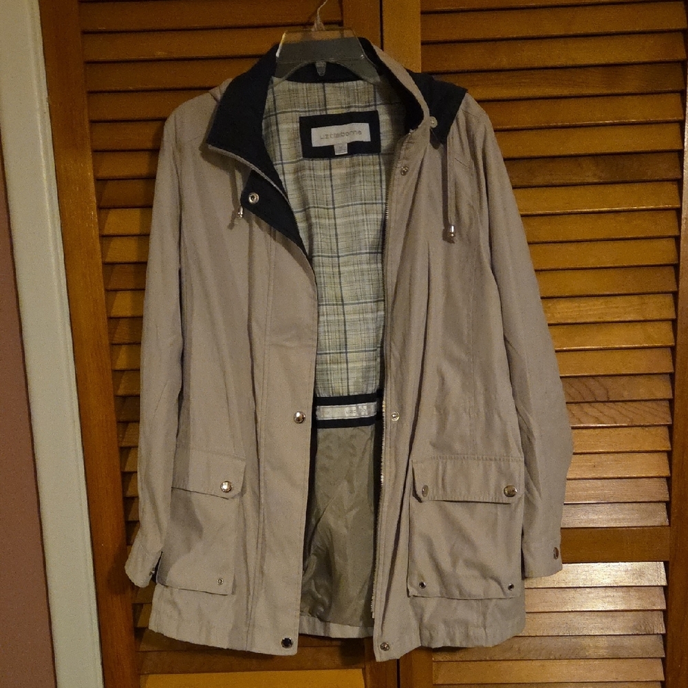 Liz Claiborne Women's Tan Utility Jacket